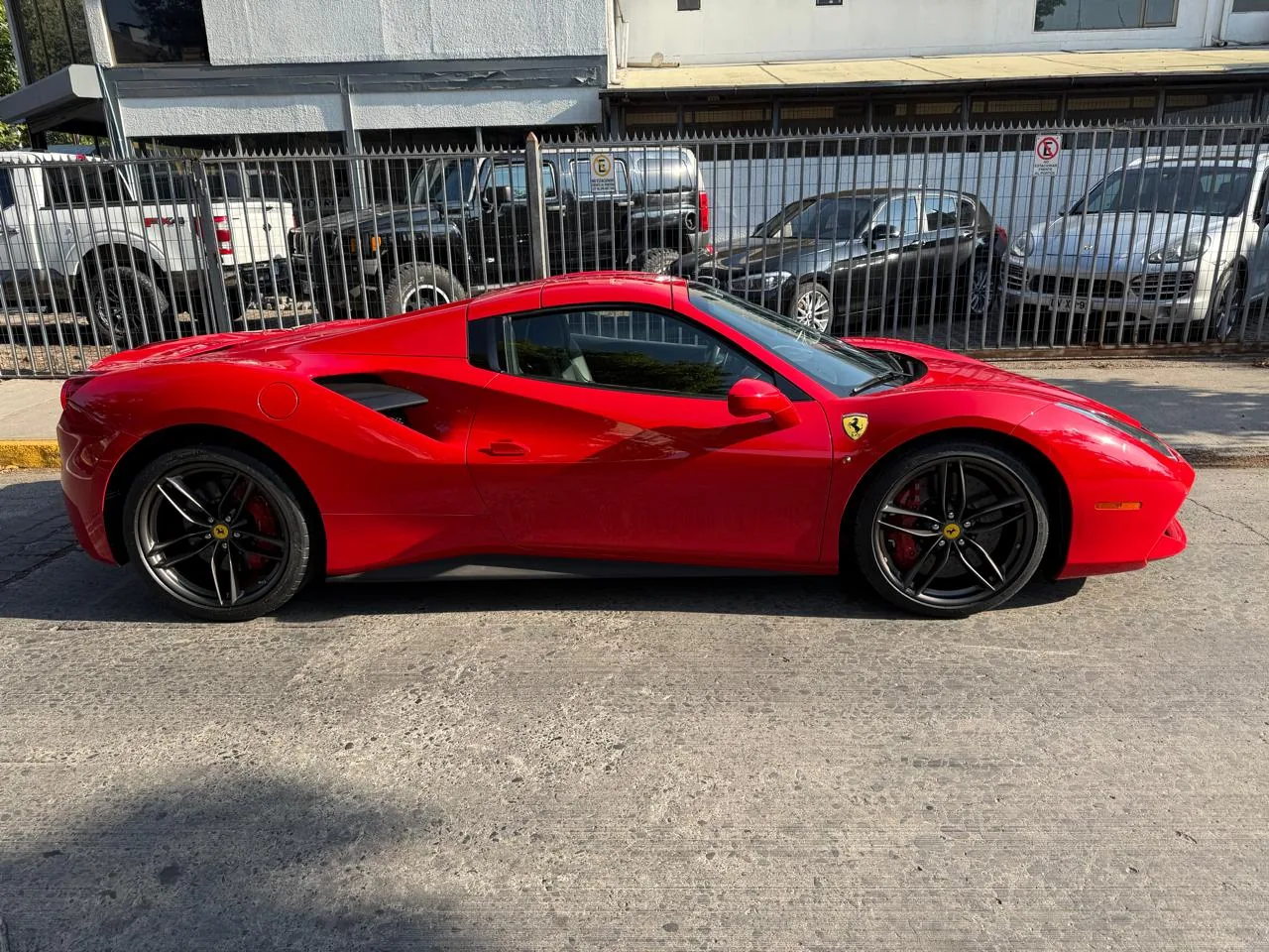 Ferrari 488 Spider 5